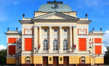 Иркутск театральный